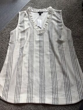 Ann Taylor Factory tank